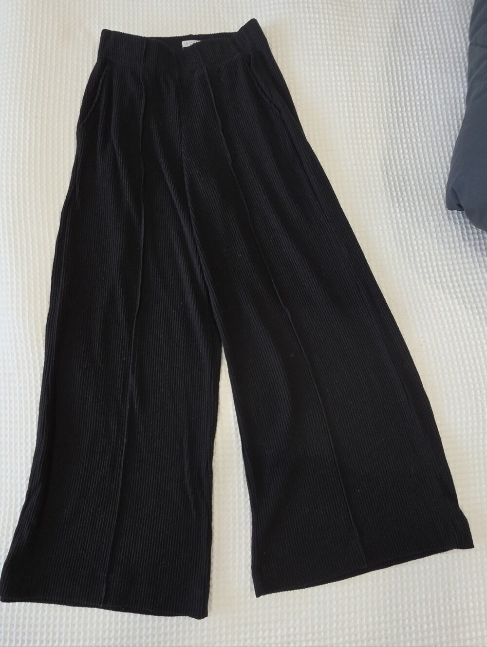Kohls Lauren Conrad Black Wide-Leg Bottoms